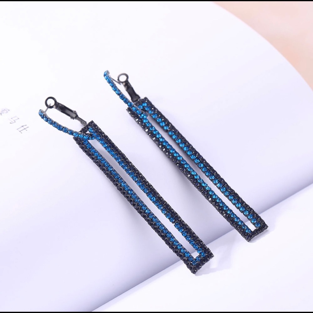 Blue Rhinestones Earrings - Picture 1 of 8